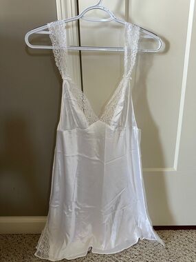 Victoria's Secret White Satin Lace-Trim Slip Chemise